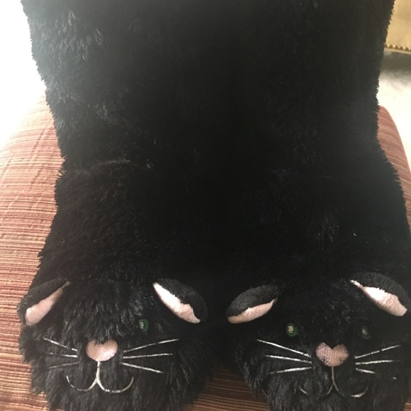 snoozies slippers cat